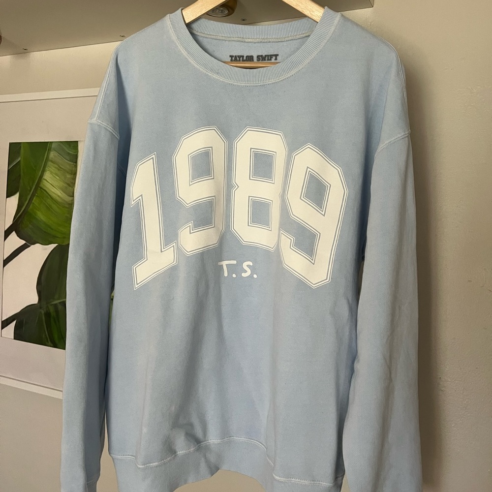 Original Taylor Swift - 1989 Crewneck - Size Large